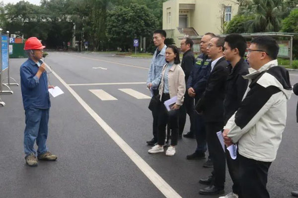 市安委會(huì)到公司檢查指導(dǎo)安全宣傳“五進(jìn)”工作